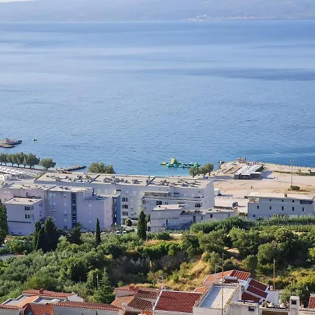 Apartment Erca *